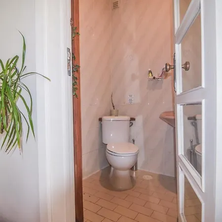 アパート 3 5 Minutes Away Meter Station リスボン